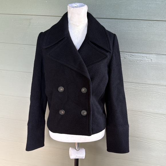 Vince Italian Wool Cropped Peacoat - Picture 2 of 16